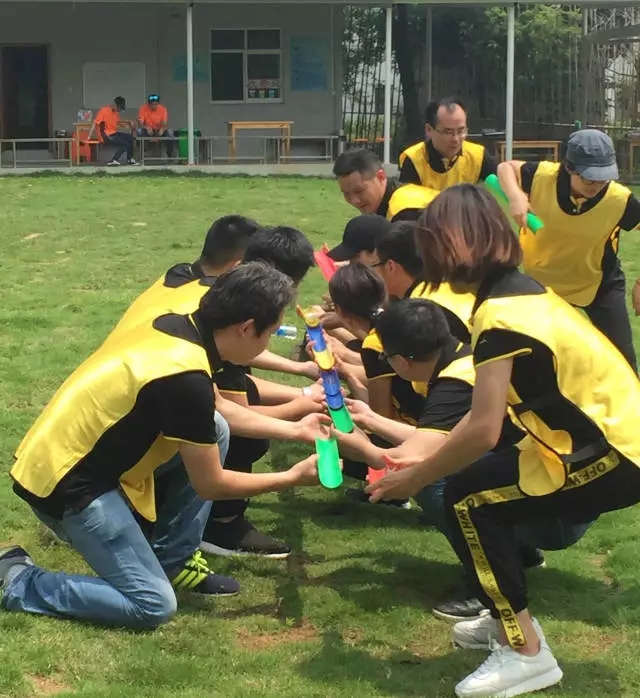 “向梦想出发” yl6809永利销售团建活动完善绽放